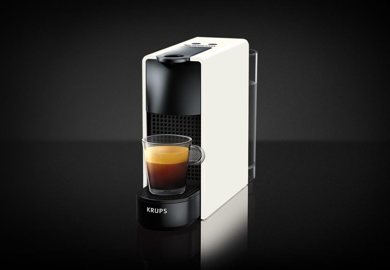 Nespresso Vertuo Next vs Krups Essenza Mini XN110B40: which should you buy?